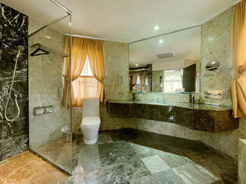 Swan Lake Villa Resort Nanwan Esterno foto