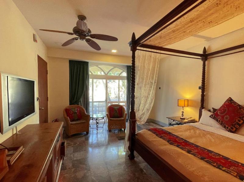 Swan Lake Villa Resort Nanwan Esterno foto